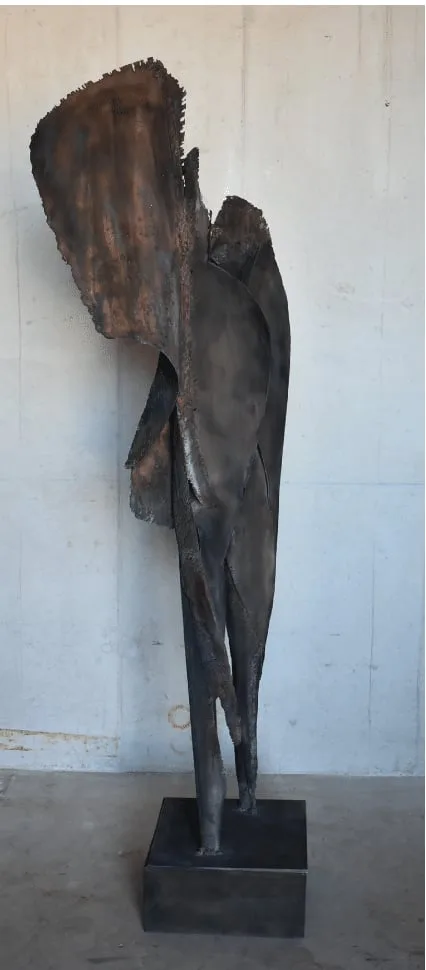Unique monumental sculpture, metallization on steel and bronze by Julien Allègre : Oiseau Astorpia — View 2