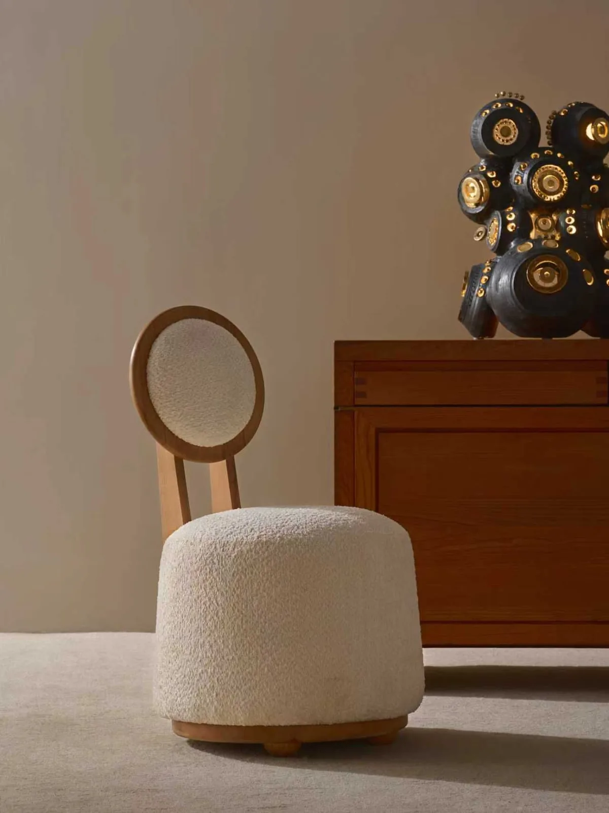 Fauteuil Pod (chêne massif et bronze), Vue 3