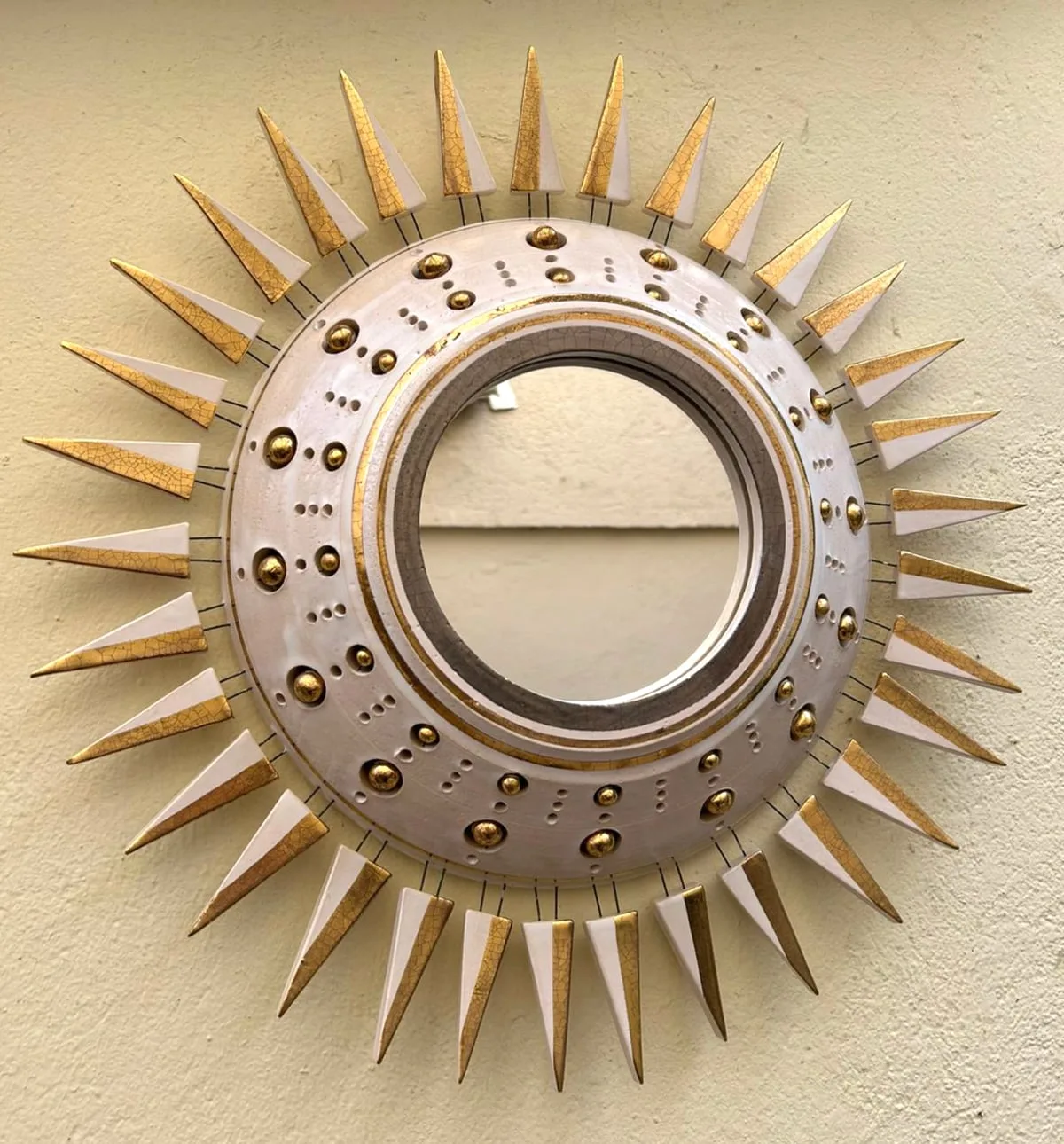 Miroir petite taille à piques de Georges Pelletier de Georges Pelletier