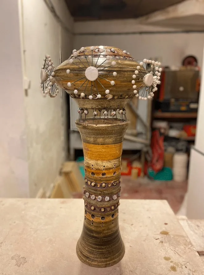 Lampe Spoutnik de Georges Pelletier brun et blanc de Georges Pelletier