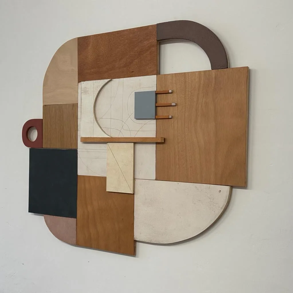 Ubu Roi - Sculpture bas relief céramique et bois — Vue 2